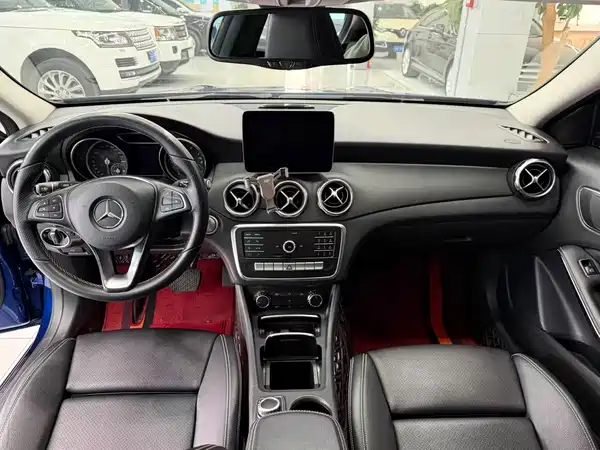 Mercedes-Benz GLA 2018