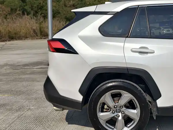 Toyota RAV4 2022