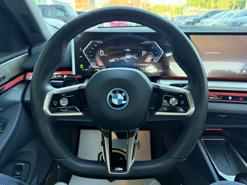 BMW i5 2024 — фото 18