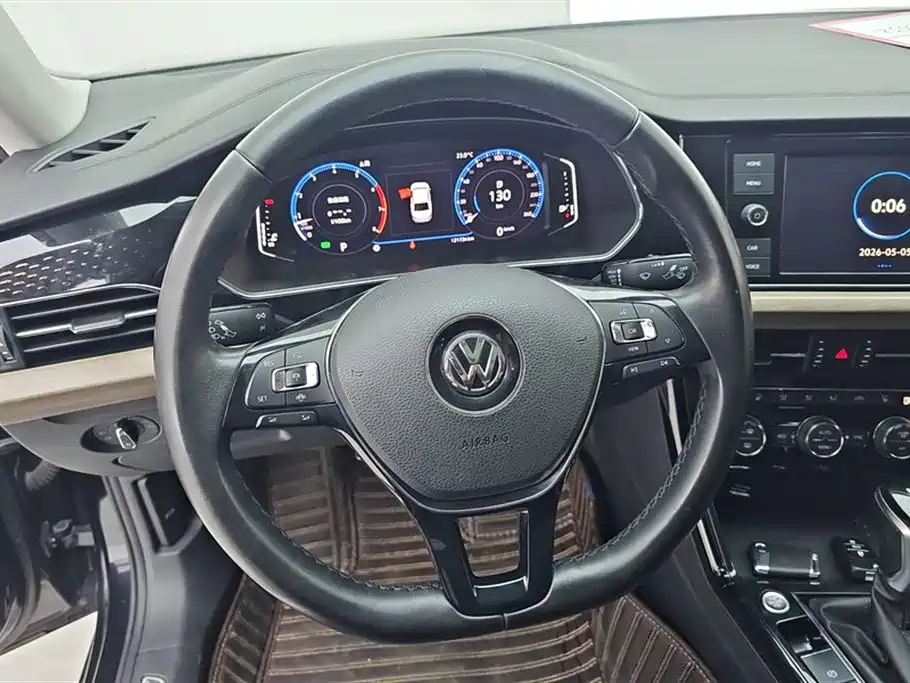 Volkswagen Passat 2020 — фото 15