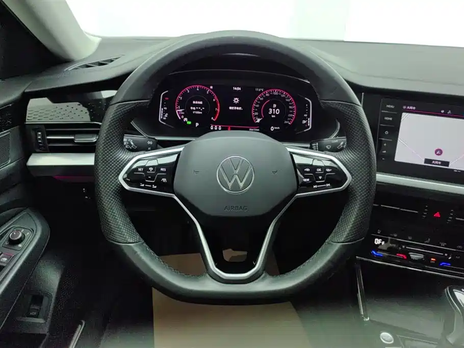 Volkswagen Passat 2023 — фото 15