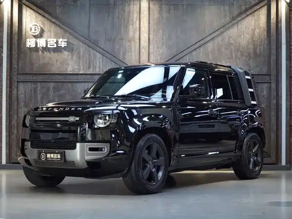 Land Rover Defender 2024