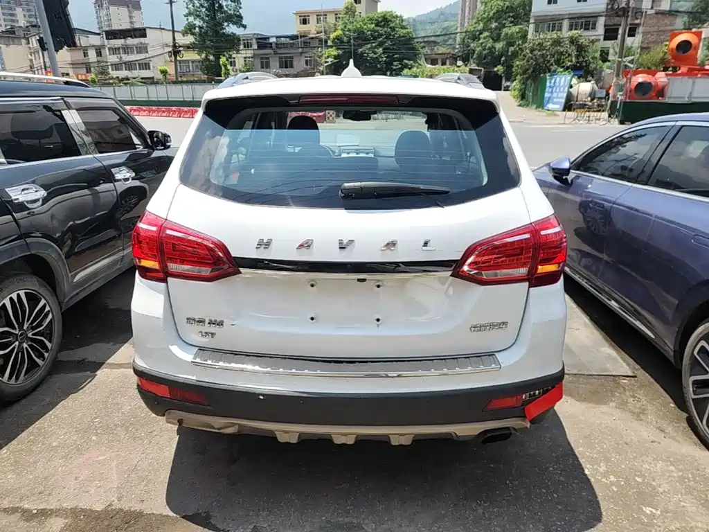 Haval H6 2015 — фото 6