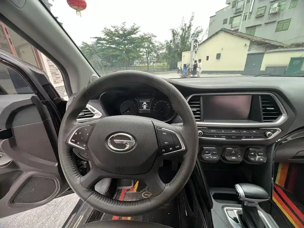 GAC Motor Trumpchi GS4 2015 — фото 5
