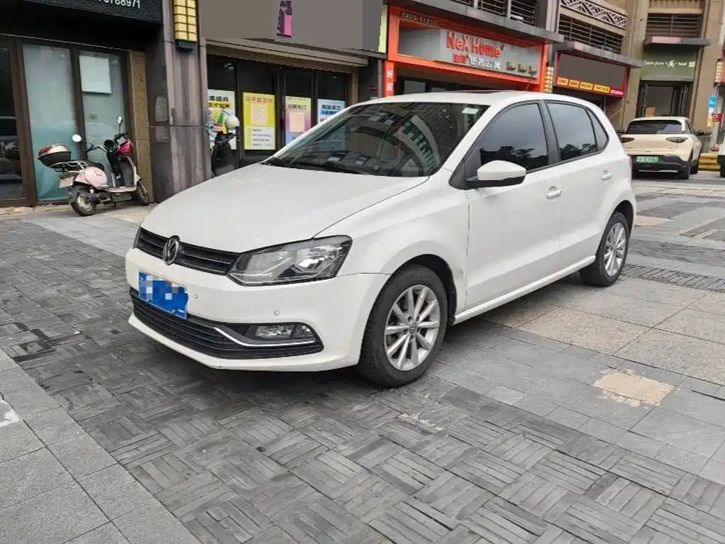 Volkswagen Polo 2014
