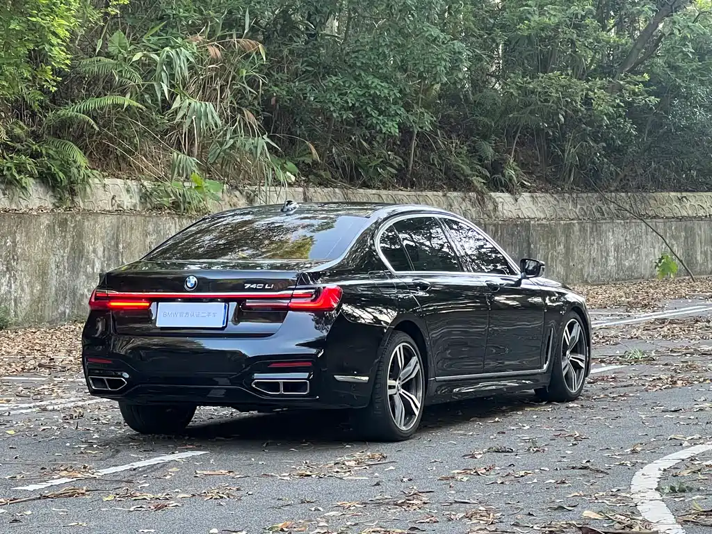 BMW 7 Series 2019 — фото 4