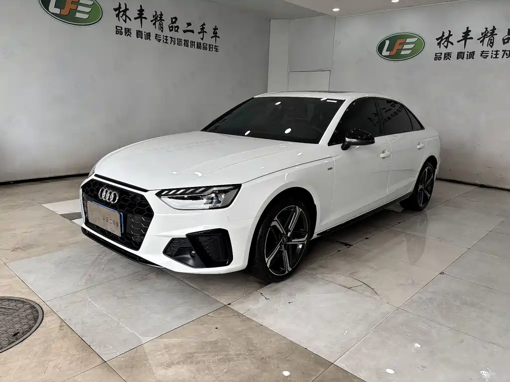 Audi A4L 2025
