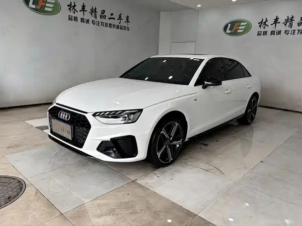 Audi A4L 2025