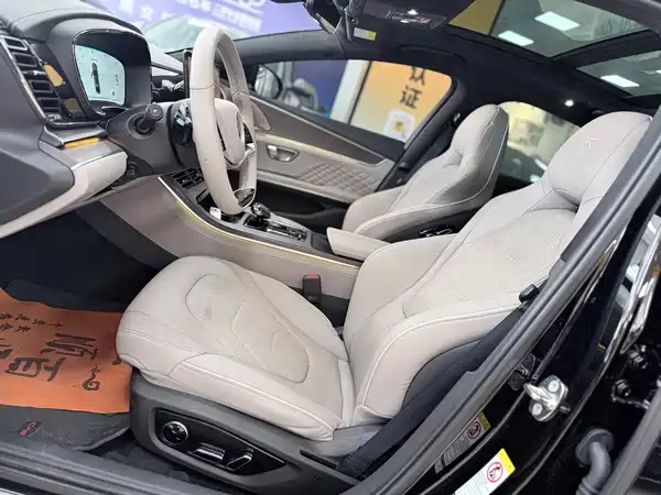 BYD Han 2024