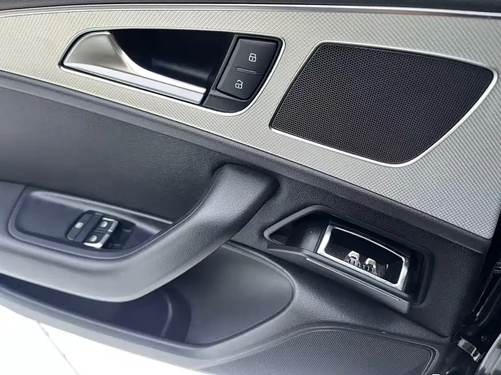 Audi A6L 2014 — фото 7