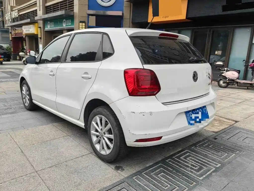 Volkswagen Polo 2014