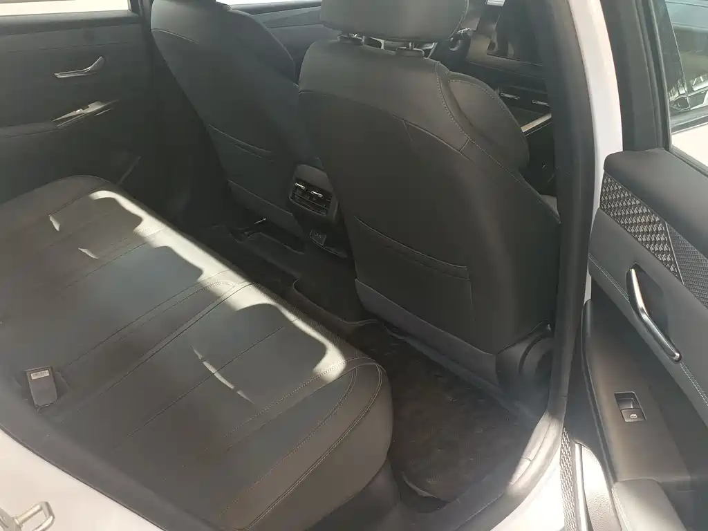 BYD Qin PLUS 2025 — фото 10