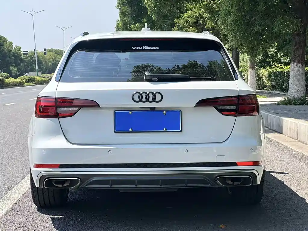 Audi A4 2020 — фото 5