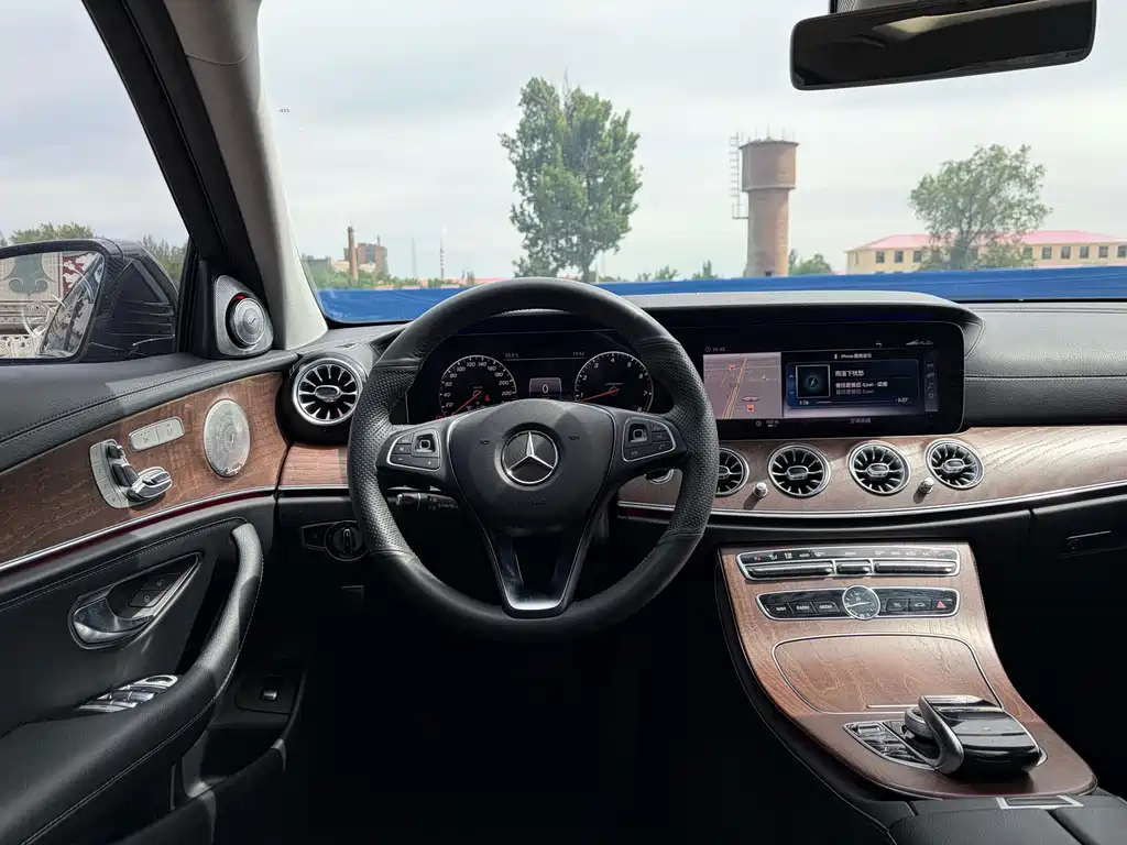 Mercedes-Benz E-Class 2018
