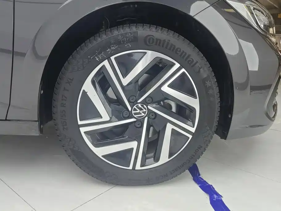 Volkswagen Sagitar 2023