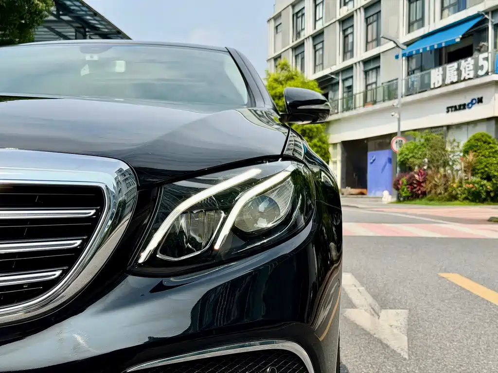Mercedes-Benz E-Class 2020 — фото 3
