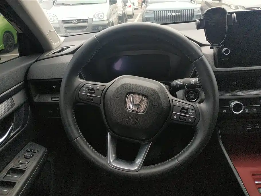 Honda Breeze 2025 — фото 15