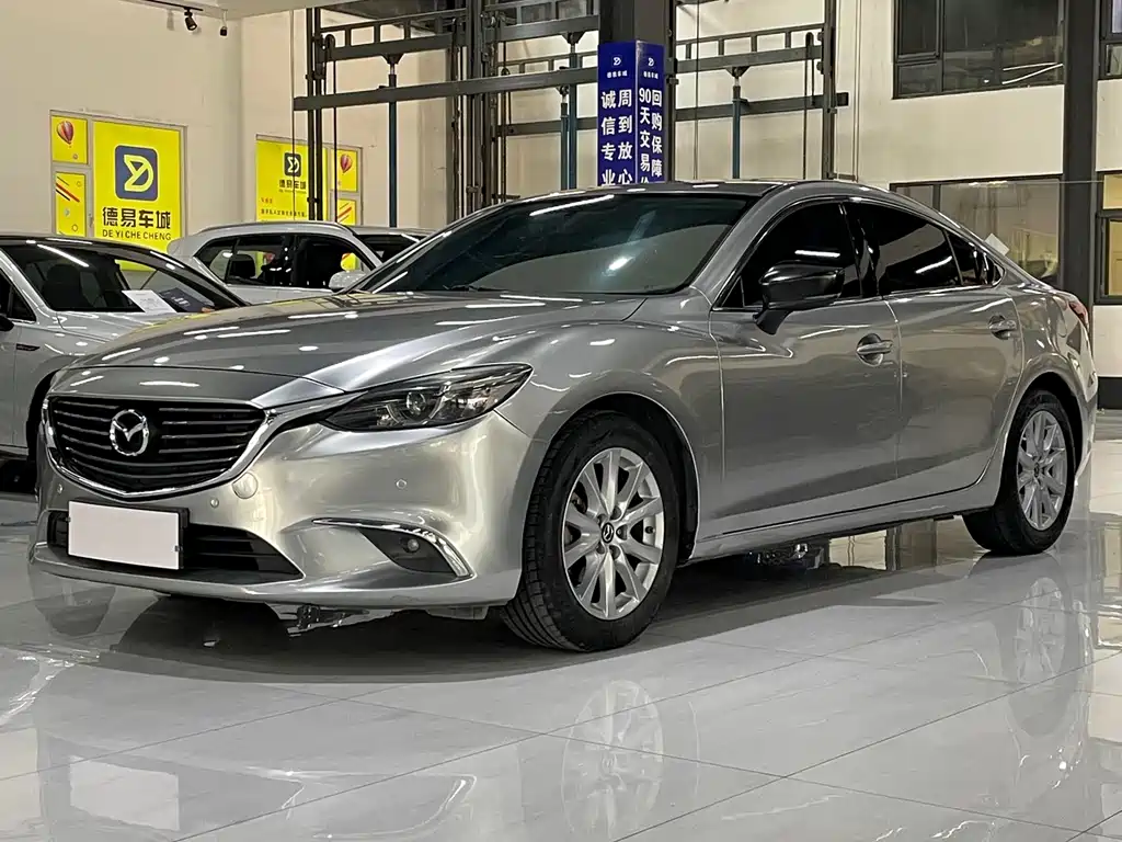 Mazda Atenza 2018 — фото 1