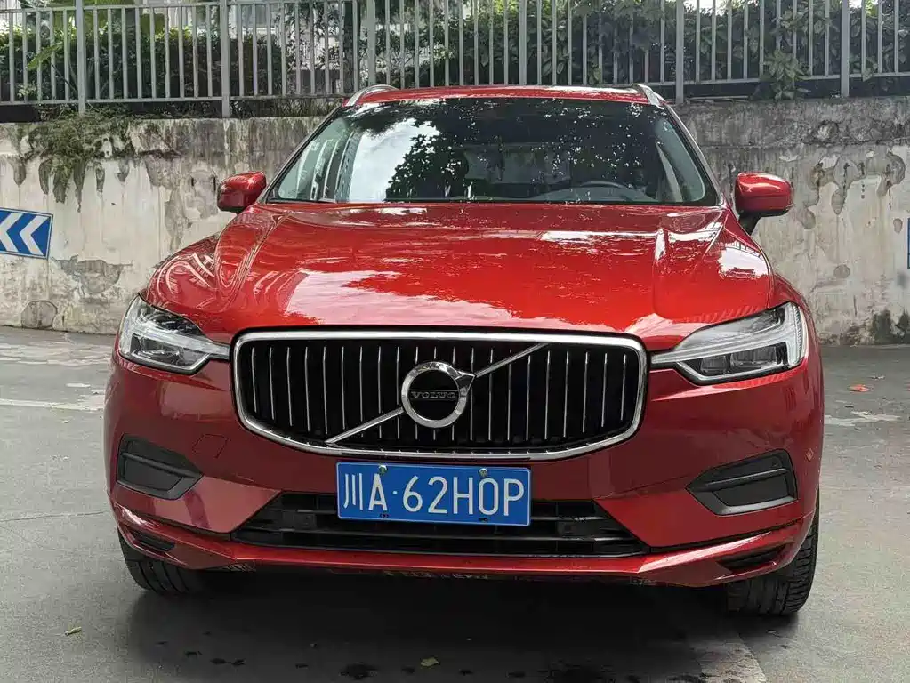 Volvo XC60 2018 — фото 2