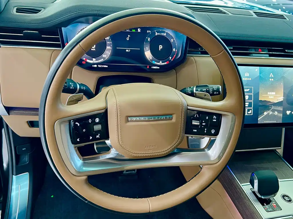 Land Rover Range Rover 2024 — фото 16