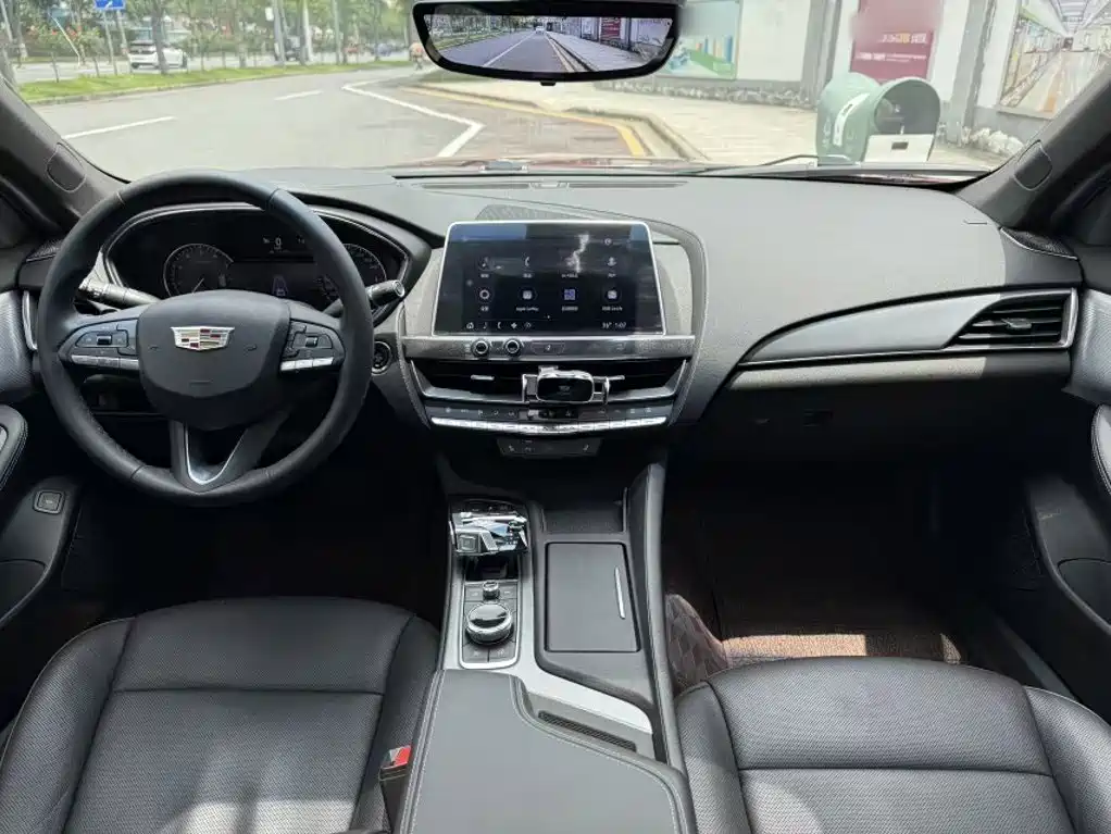 Cadillac CT5 2020 — фото 10