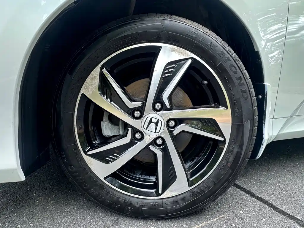 Honda Odyssey 2016 — фото 16