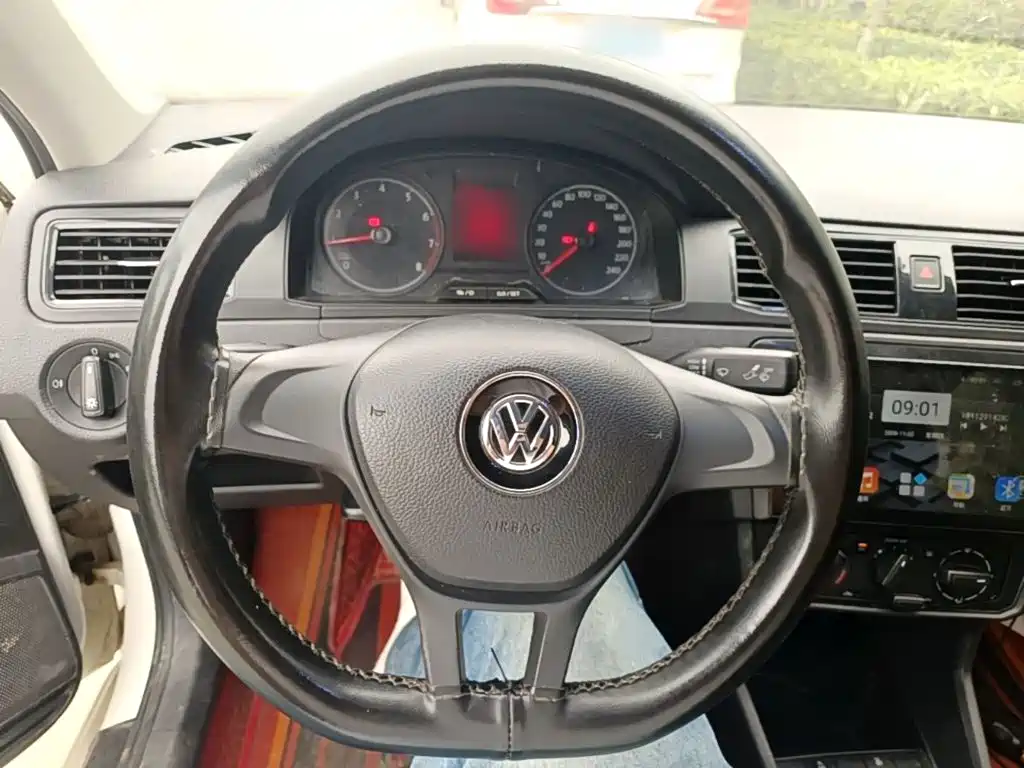 Volkswagen Santana 2019 — фото 11