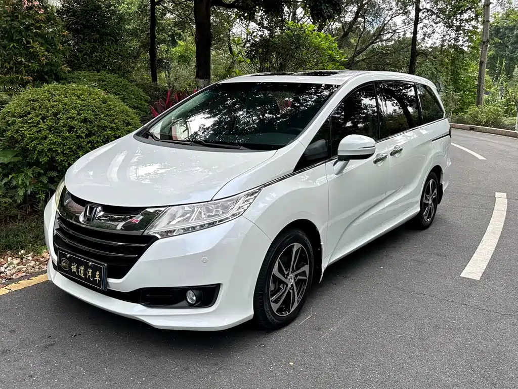 Honda Odyssey 2016