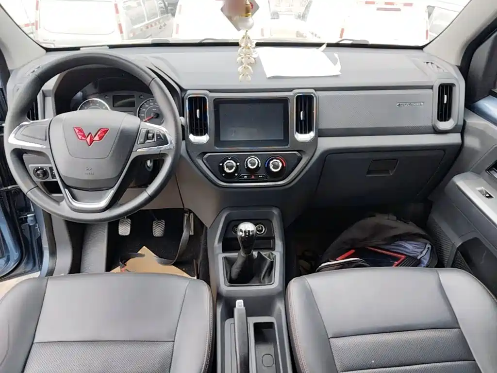 Wuling Journey 2021 — фото 10