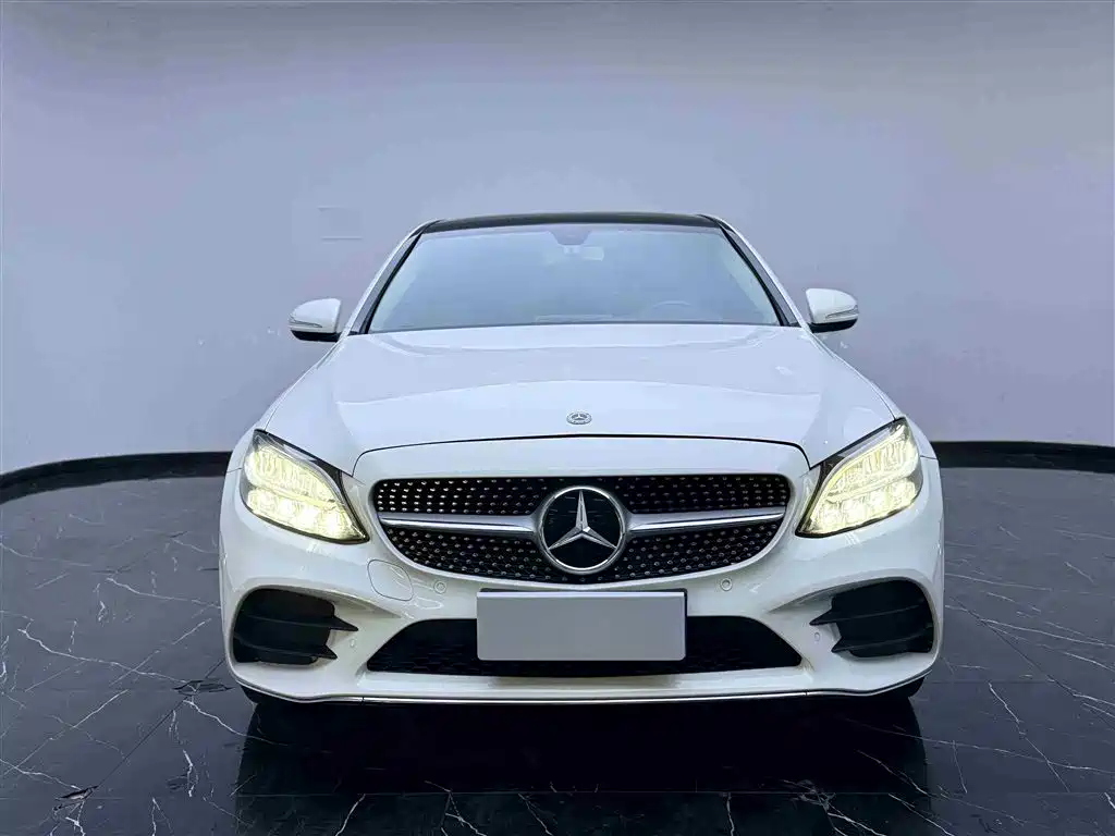 Mercedes-Benz C-Class 2019 — фото 2
