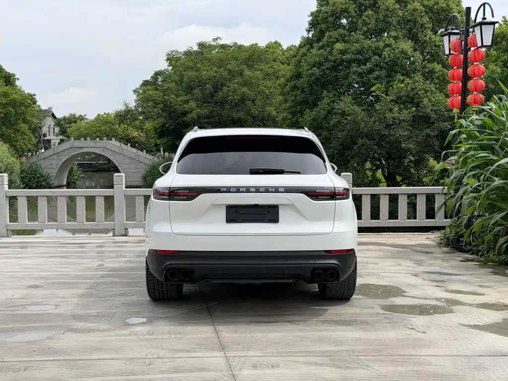 Porsche Cayenne 2019 — фото 4