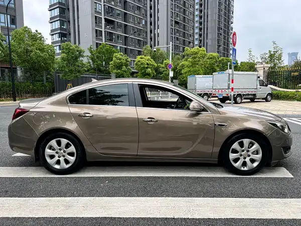 Buick Regal 2015