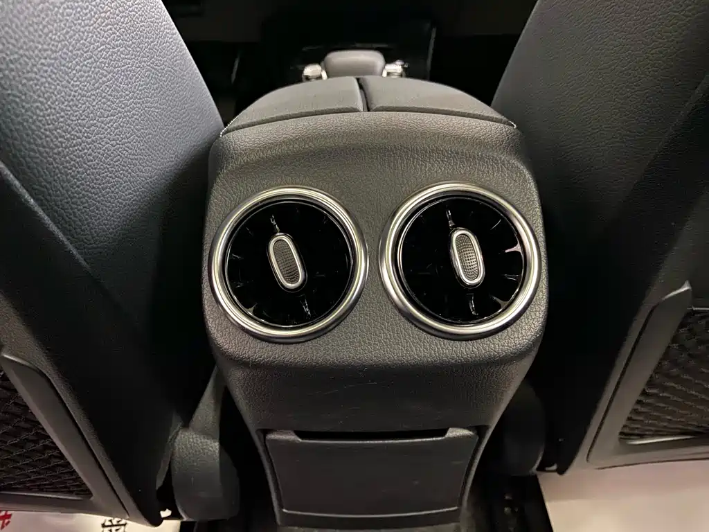 Mercedes-Benz A-Class 2020 — фото 15