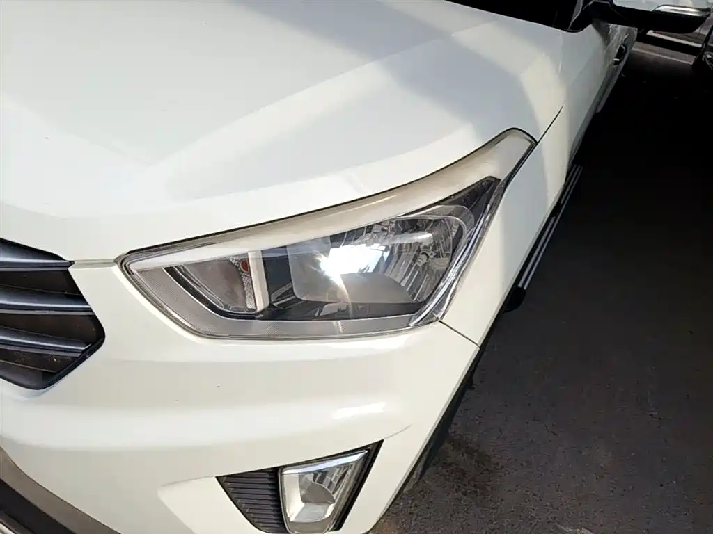 Hyundai ix25 2015 — фото 24
