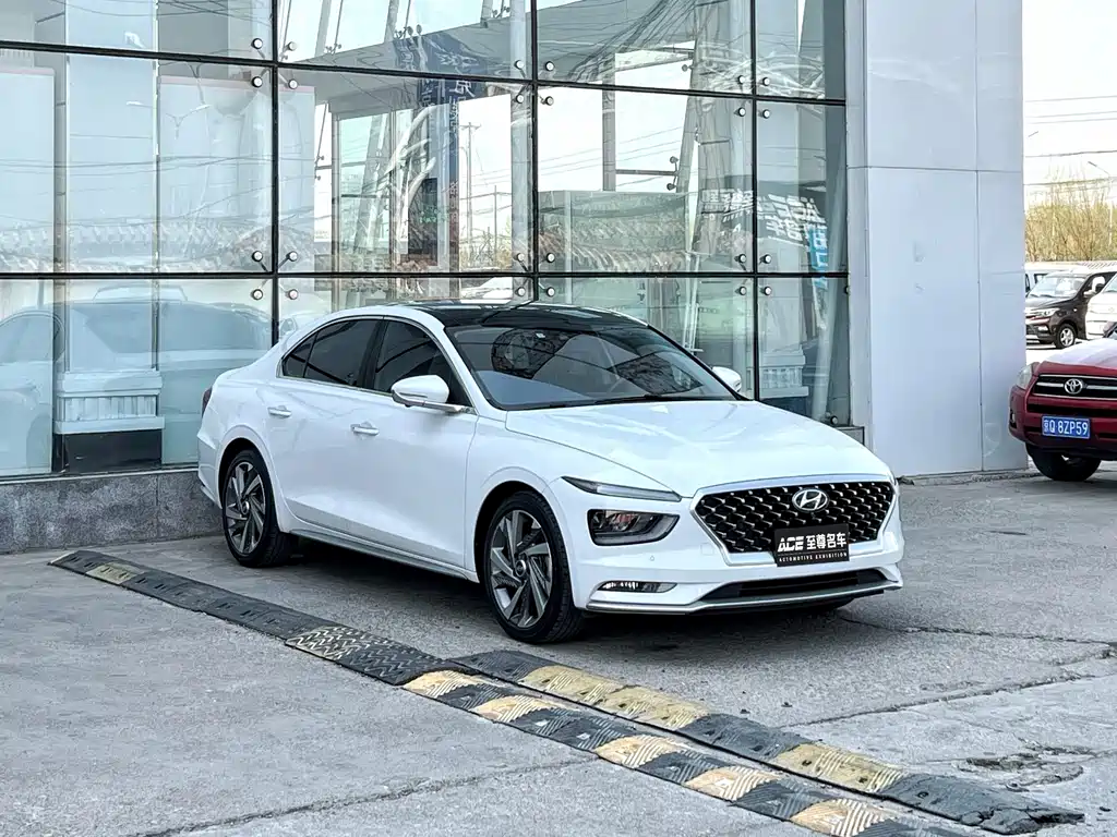 Hyundai Mistra 2022 — фото 3
