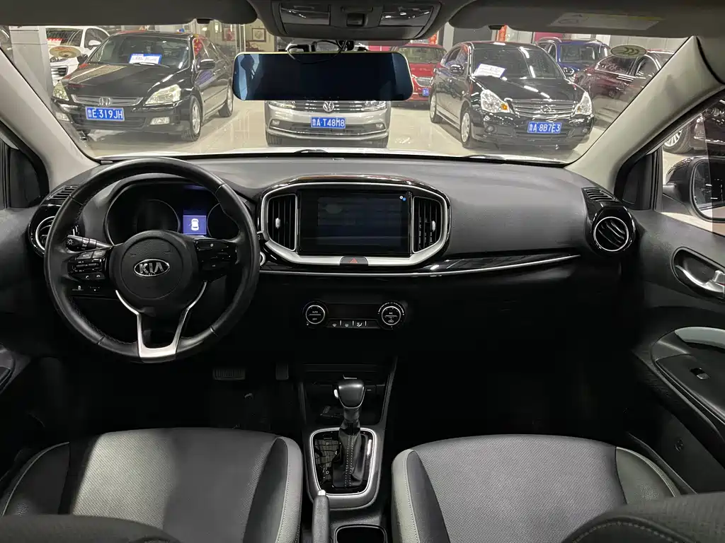 Kia KX1 2020 — фото 10