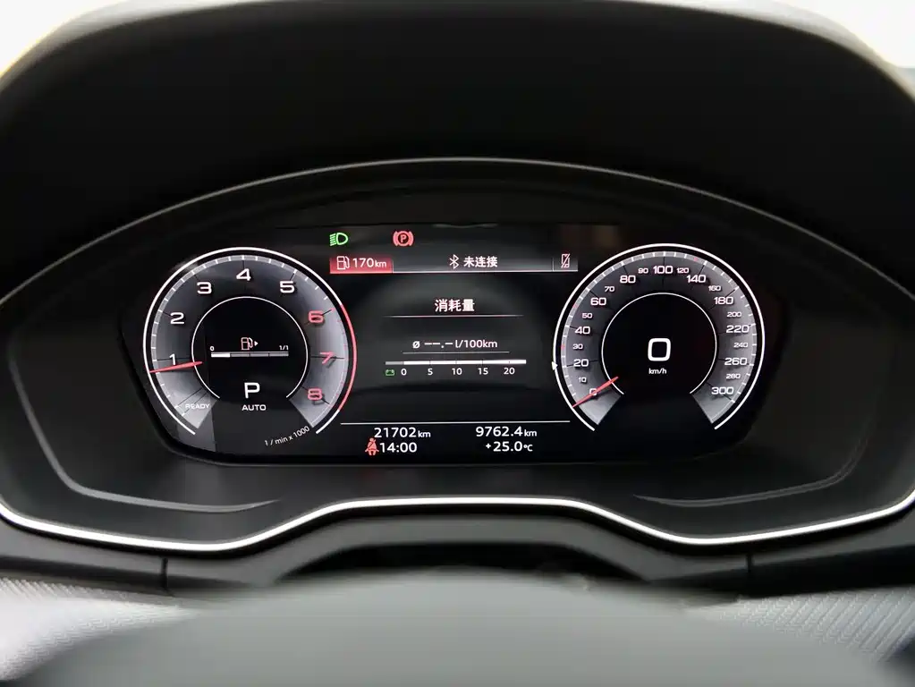 Audi Q5L 2025 — фото 14
