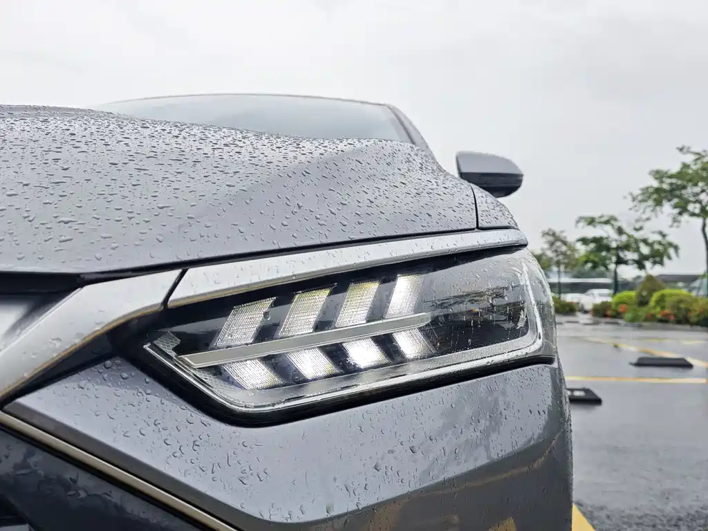 BYD Qin PLUS 2023 — фото 16