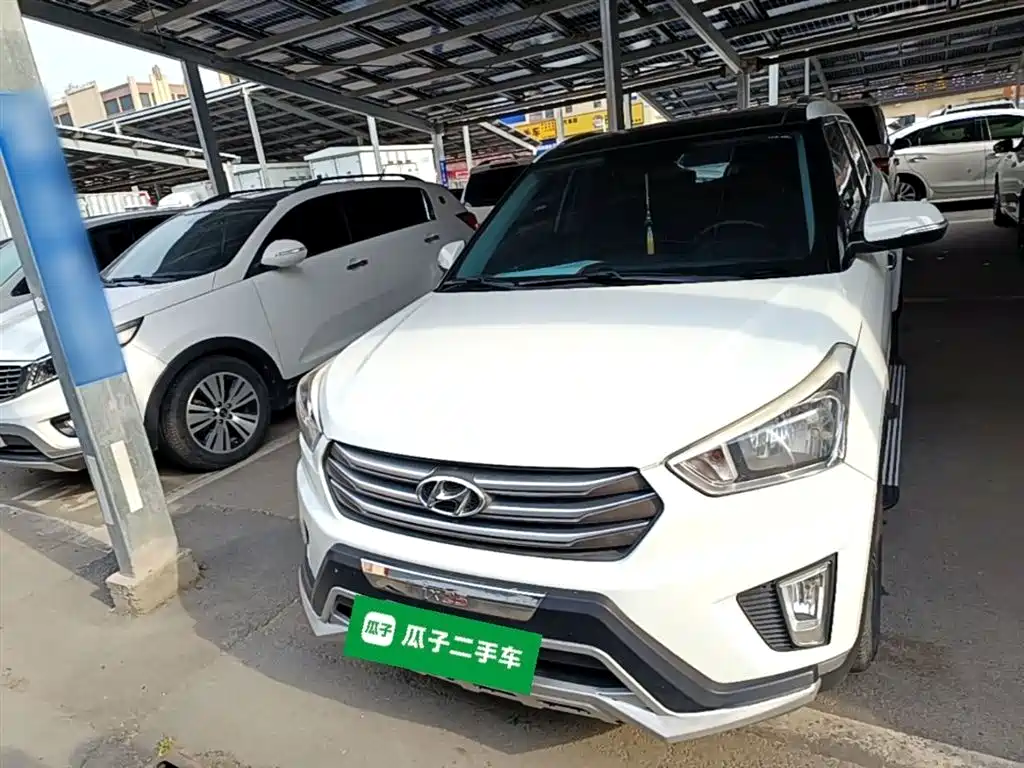 Hyundai ix25 2015 — фото 3