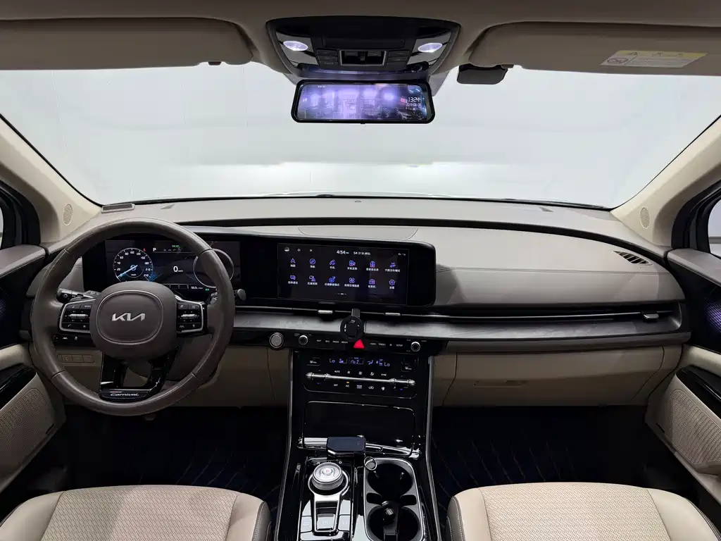 Kia Carnival 2022 — фото 22
