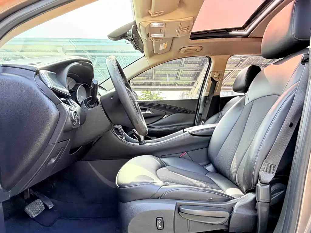 Buick Envision Plus 2016 — фото 11