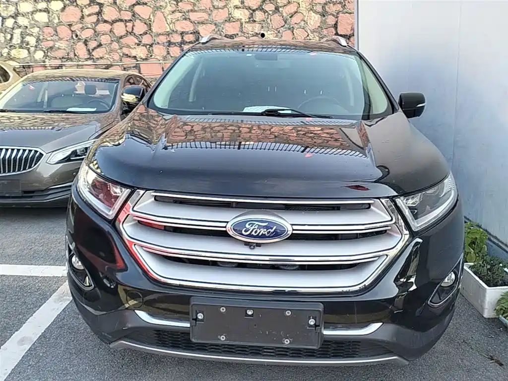 Ford Edge 2017 — фото 3