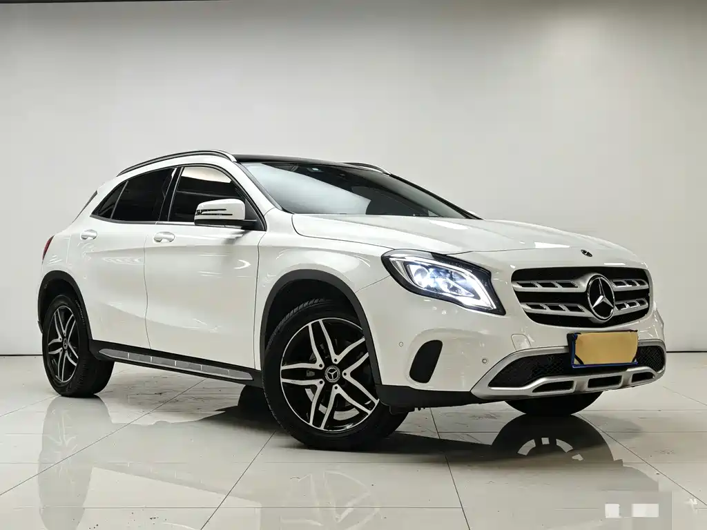 Mercedes-Benz GLA 2018 — фото 3