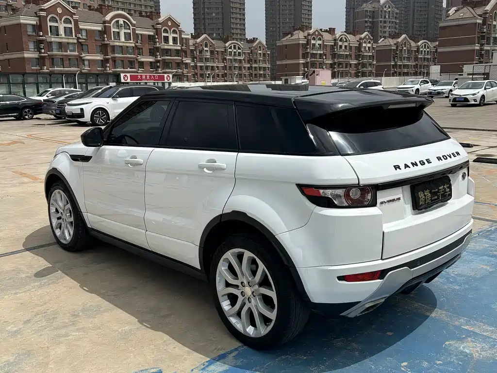Land Rover Evoque 2014 — фото 7