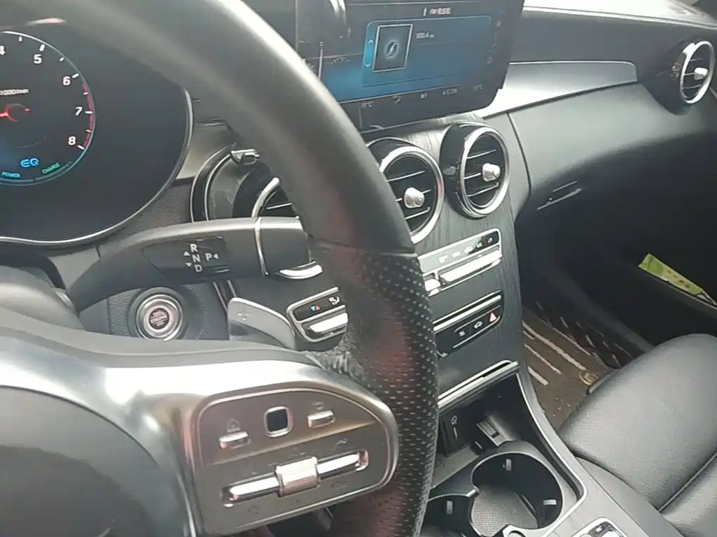 Mercedes-Benz C-Class 2020 — фото 14