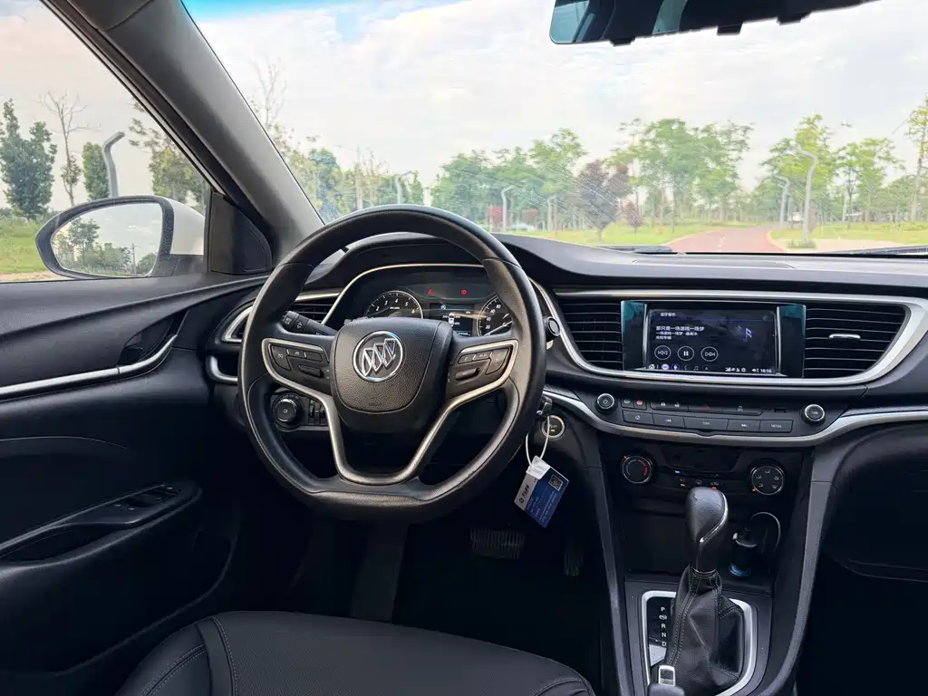 Buick Excelle 2021 — фото 10
