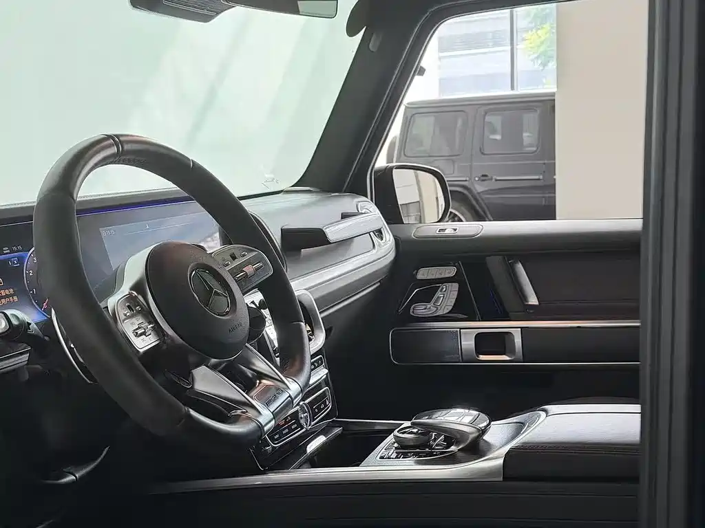 Mercedes-Benz G-Class AMG 2023 — фото 8