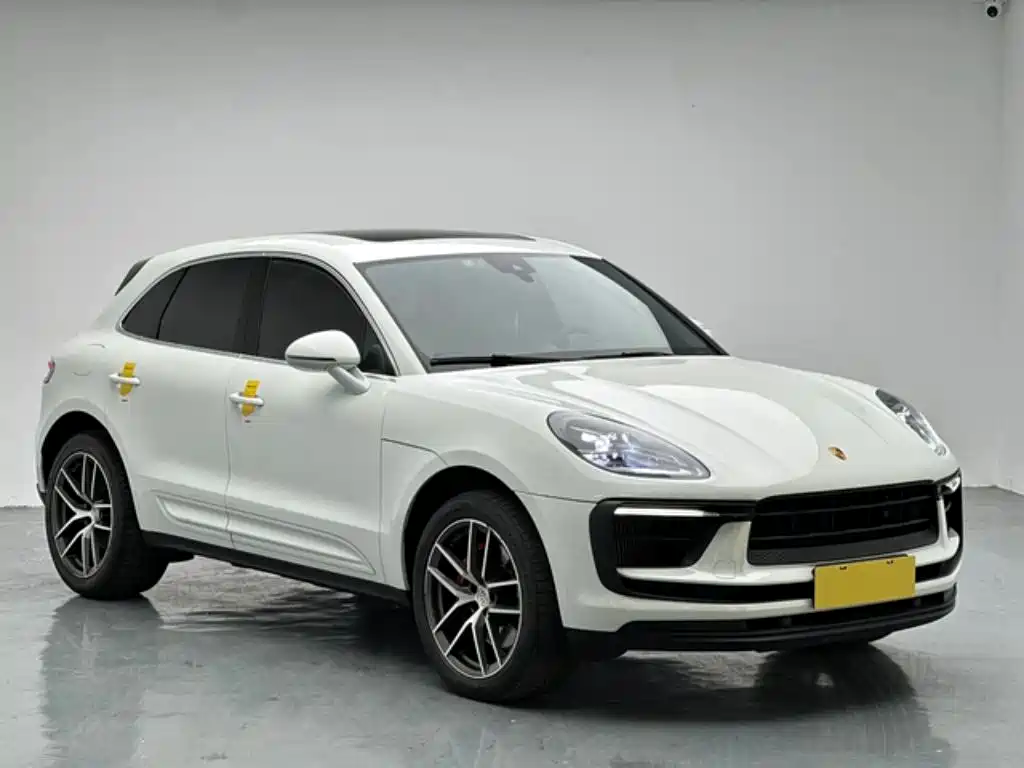 Porsche Macan 2023 — фото 3