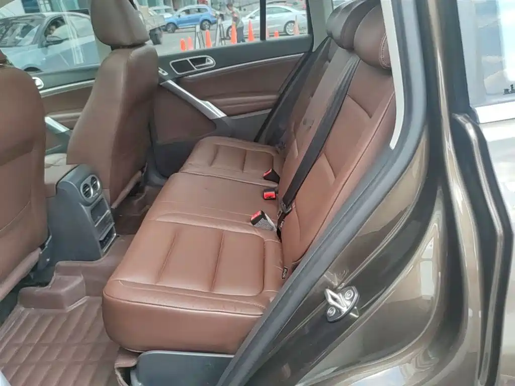 Volkswagen Tiguan 2015 — фото 17