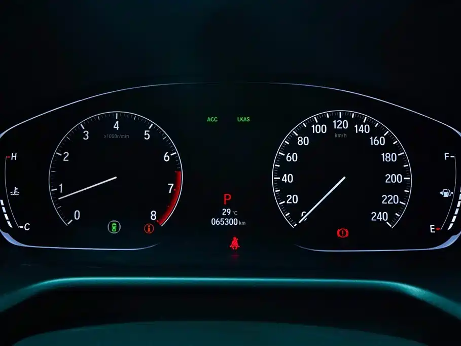 Honda Accord 2018 — фото 11
